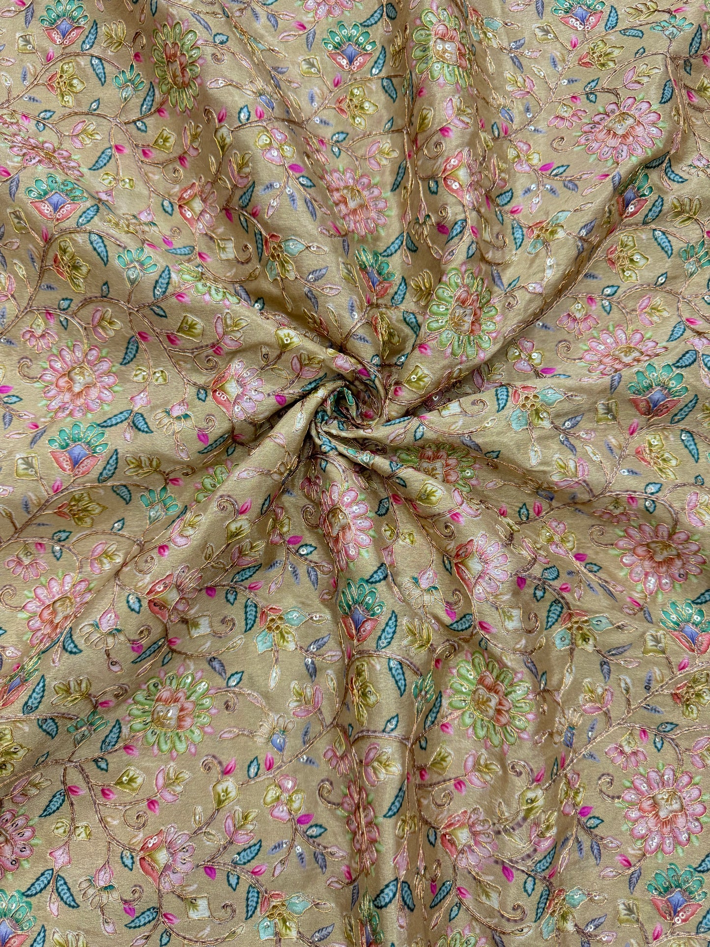 Pure 🌸Chinon fabric 👗with embroidery 44inch width