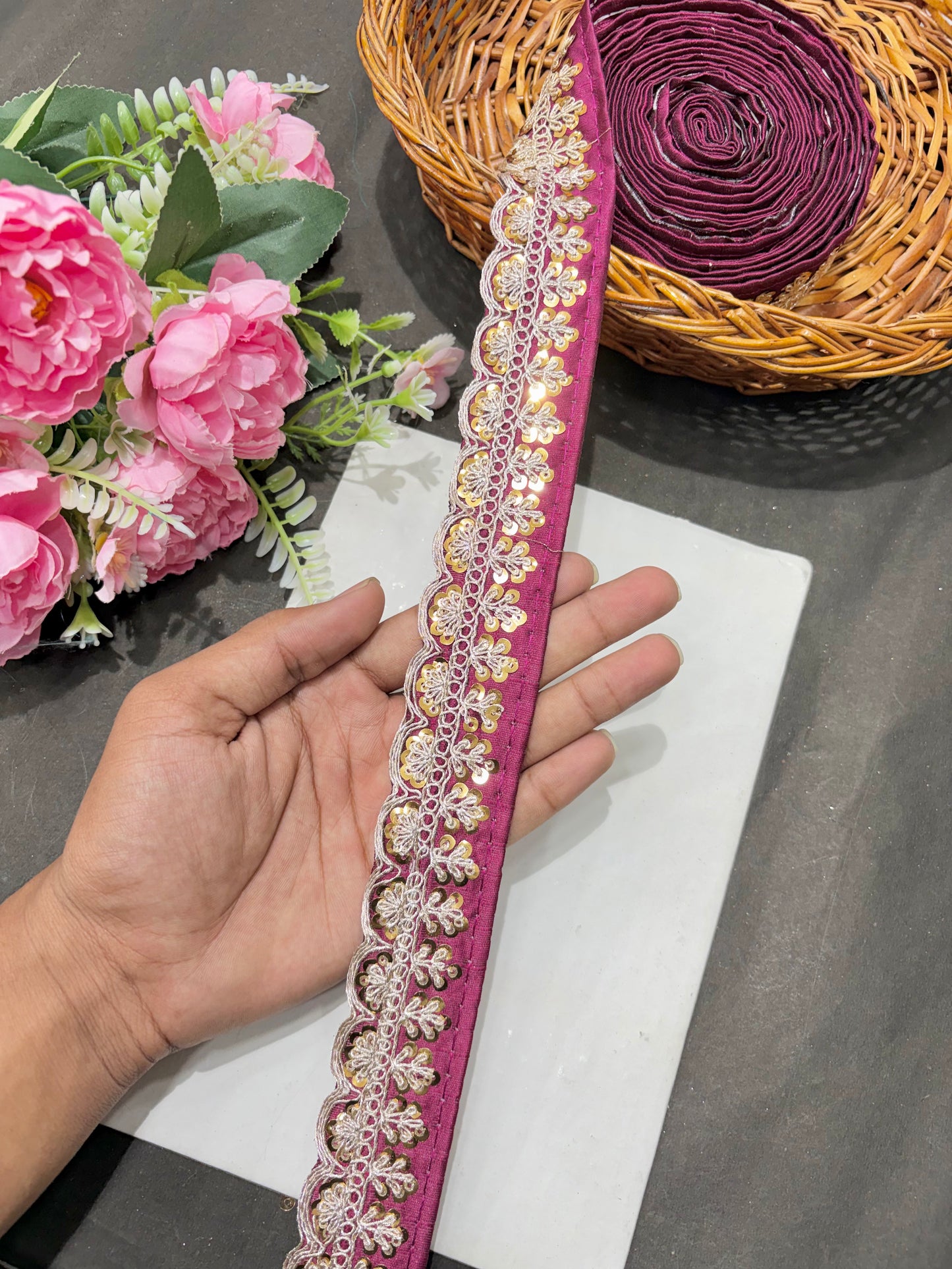 ✨Beautiful 😍Raw silk lace royal zari embroidered lace border 2 inch (pack of 9 meter )