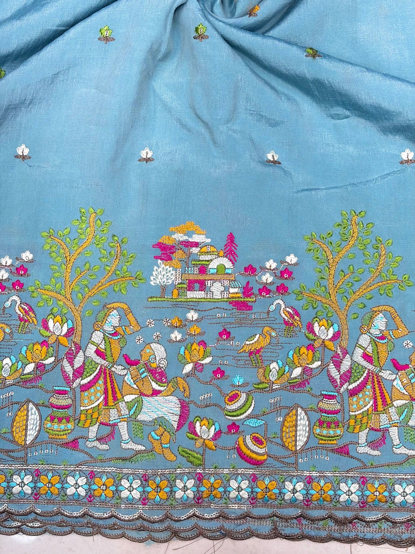 🥰Vichetra Silk 🪡🧵 Embroidery 💃 with Lady 🥹 Design | 44 Inch Width