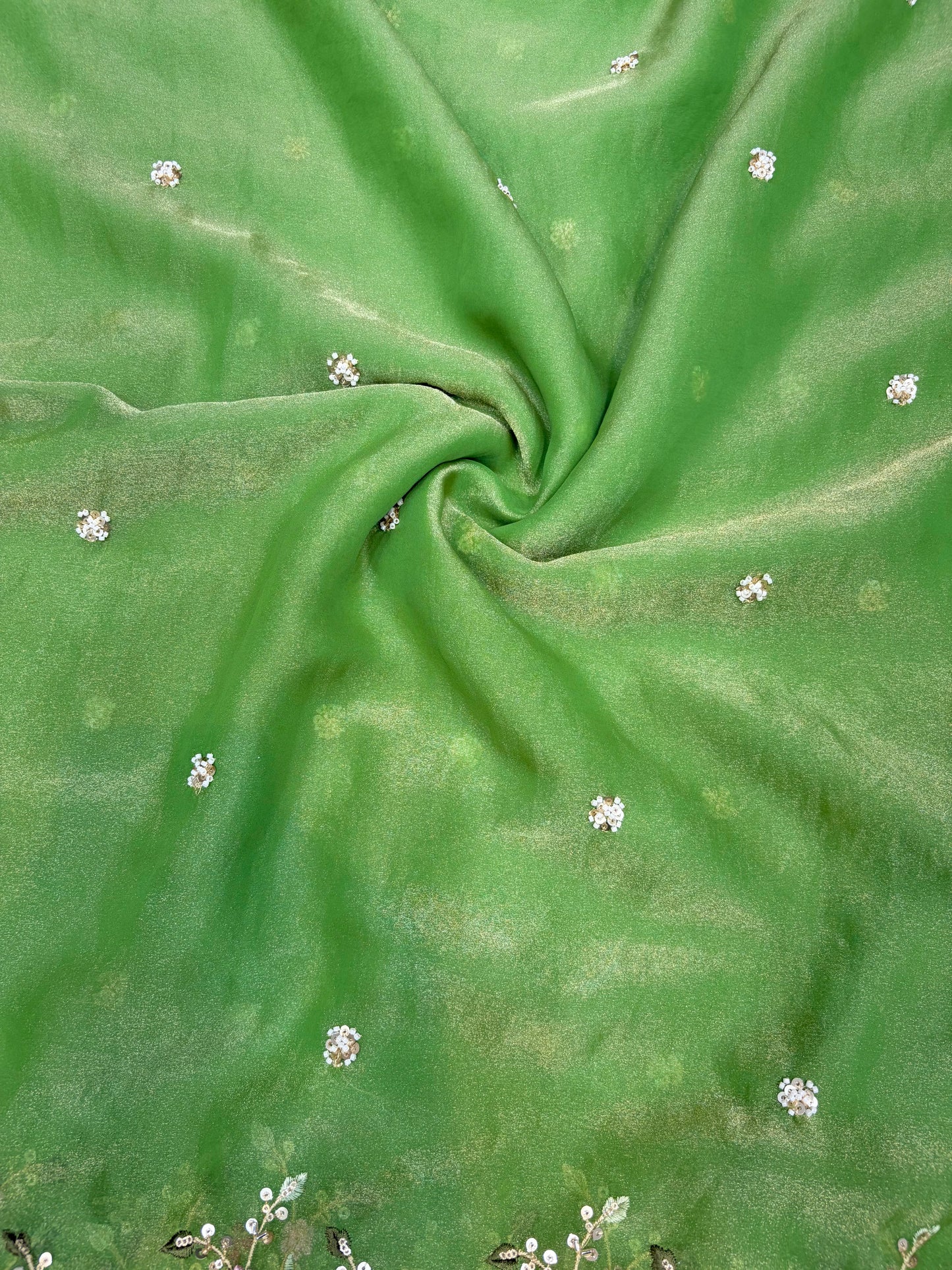 😍🥹Premium Space Silk with Beautiful Multi Colour Embroidery 44-45 inch width 🥻👗