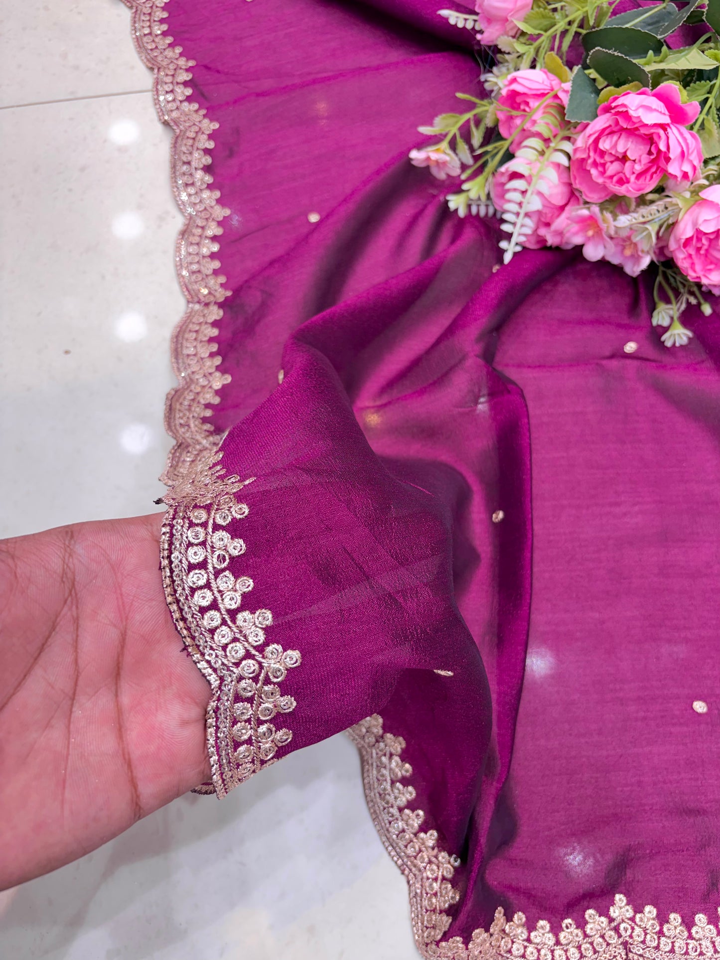 😊Beautiful Vichetra silk duppata 2.25 meter 4 side border