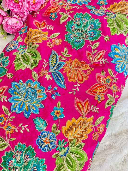 👗LUXURY NATURAL CRAPE FLORAL PRINT EMBROIDERY WITH SEQUINS 44 INCH WIDTH