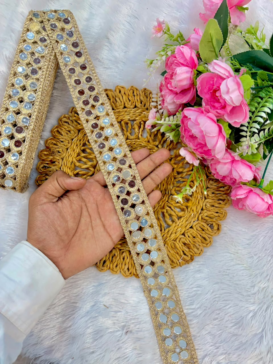 Exclusive Mirror Lace border pack of 9metrr