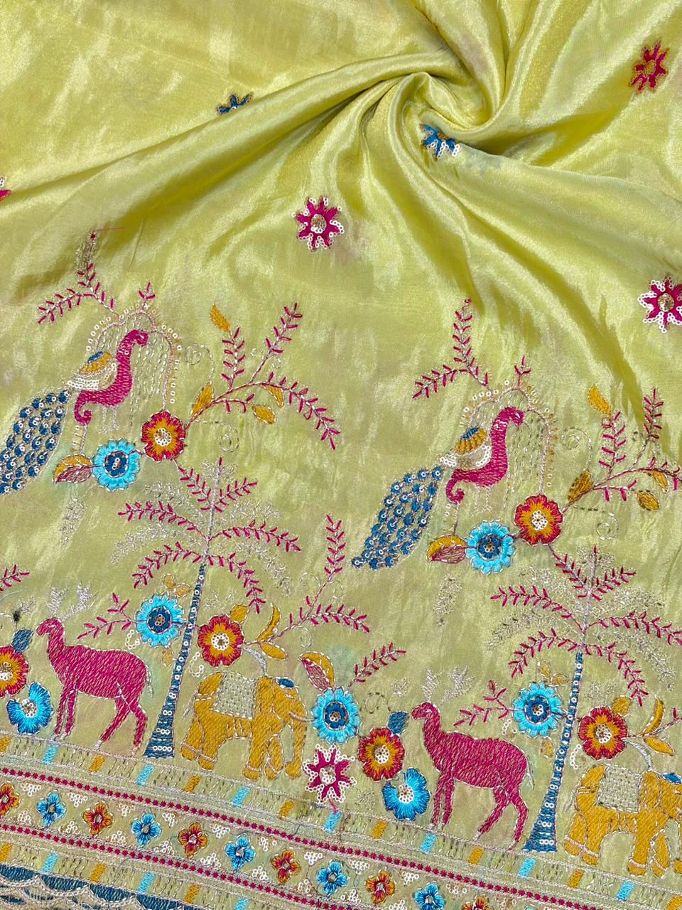 Premium🥻 Viscouse tissue👗 border fabrics beats work beautiful design width 44