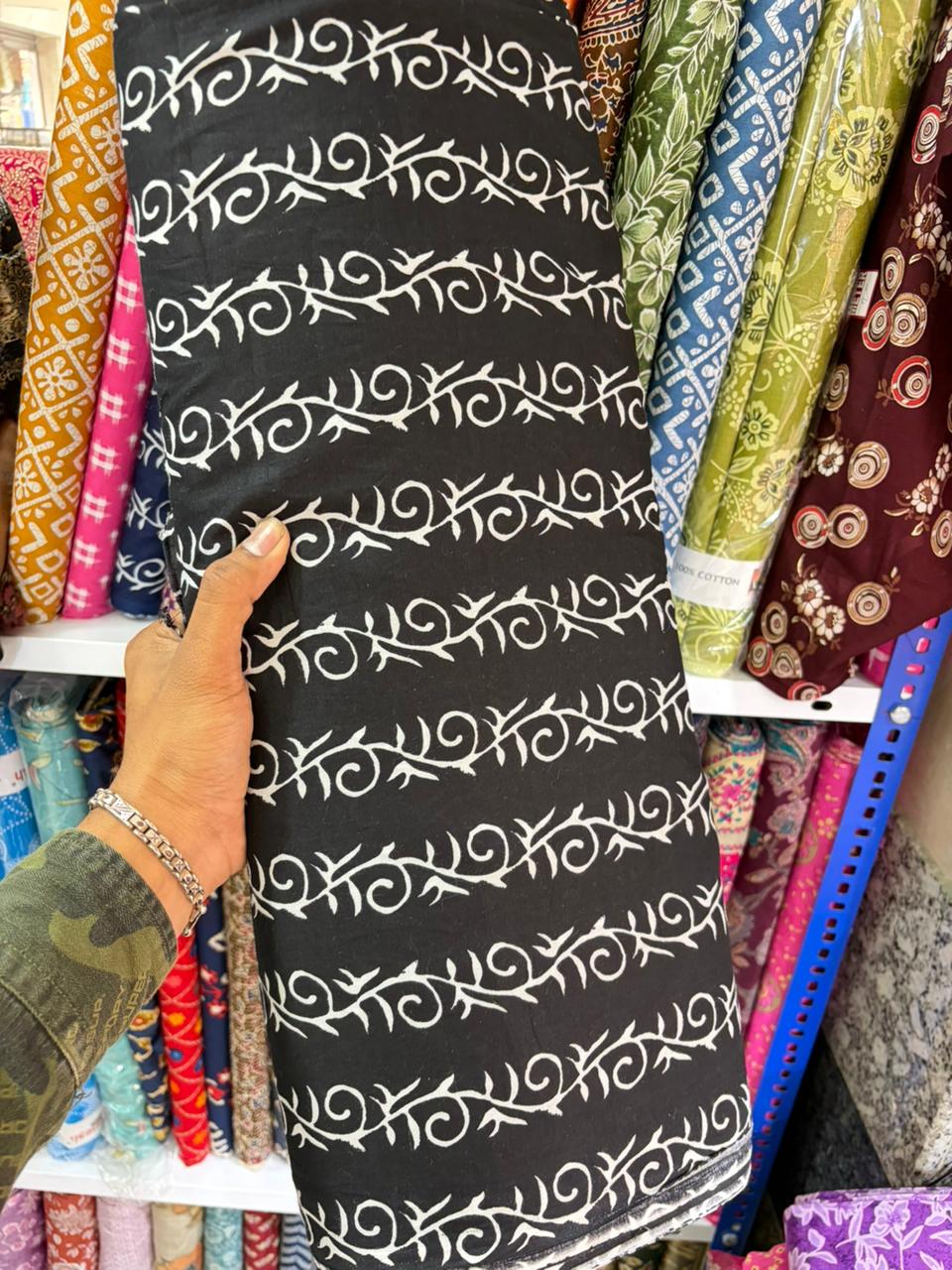 Pure 100% Cambric Cotton Printed Fabric – Soft & Elegant Ethnic Floral Design 44width