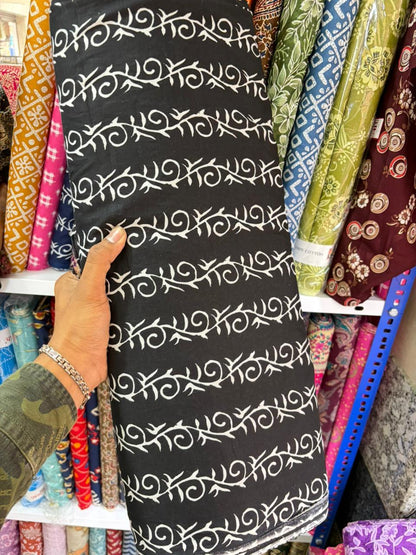 Pure 100% Cambric Cotton Printed Fabric – Soft & Elegant Ethnic Floral Design 44width