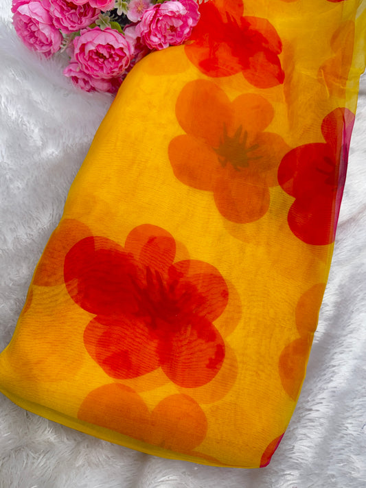 🥰Printed organza fabric 👗features a delicate floral print in a beautiful 🥹 44inch width
