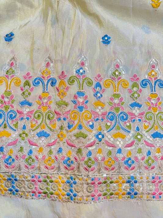 👗pure viscouse tissue zari with embroidered 🥻44-45 inch width