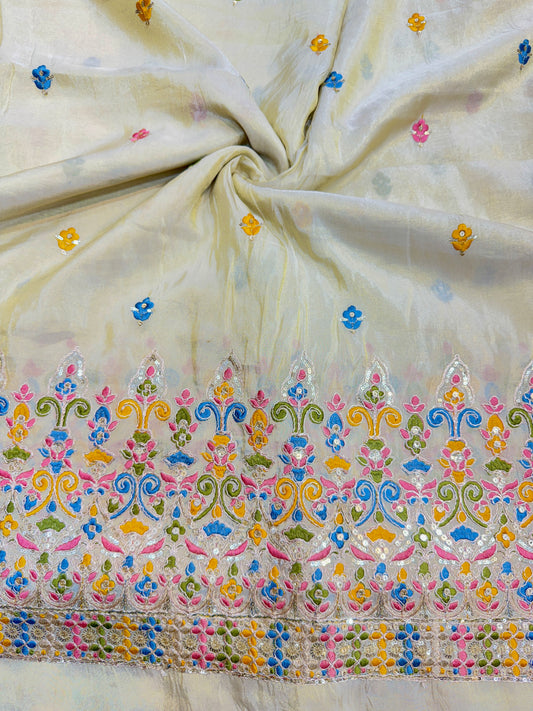 👗pure viscouse tissue zari with embroidered 🥻44-45 inch width