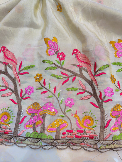 👗pure viscouse tissue zari with embroidered 🥻44-45 inch width