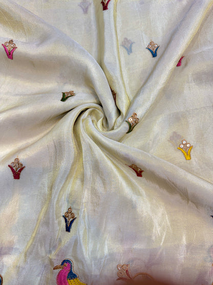 👗pure viscouse tissue zari with embroidered 🥻44-45 inch width