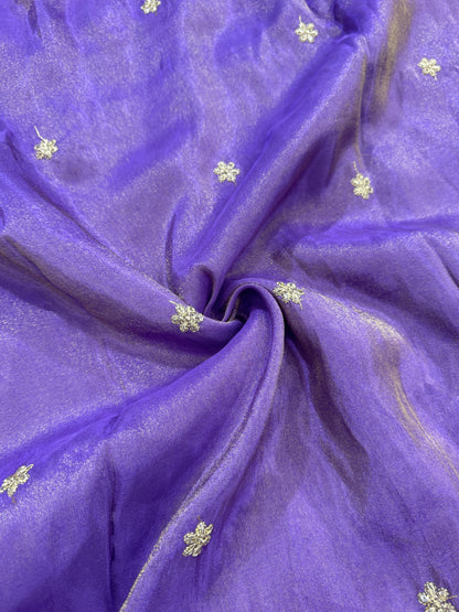 tissu with Golden Zari Elephant Border & Floral beats  Weave 44-45 width