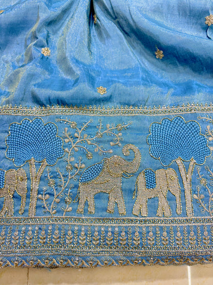 tissu with Golden Zari Elephant Border & Floral beats Weave 44-45width