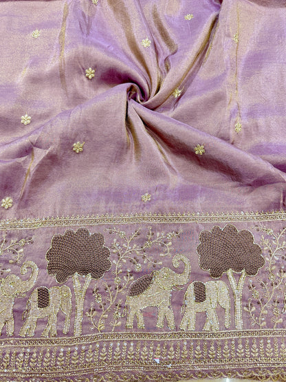 Viscouse tissu with Golde n Zari Elephant Border & Floral beats Weave 44-45width