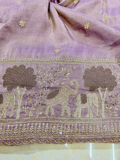 Viscouse tissu with Golde n Zari Elephant Border & Floral beats Weave 44-45width