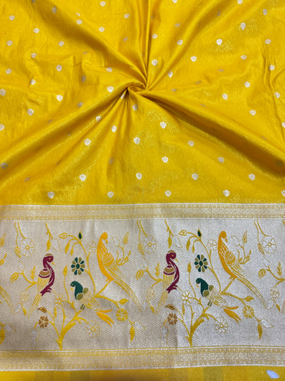 Paitanick Desing border with tissu fabric 44-45 width YELLOW
