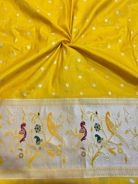 Paitanick Desing border with tissu fabric 44-45 width YELLOW