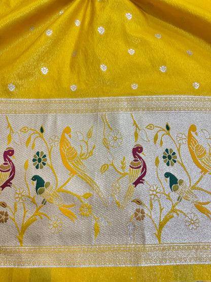 Paitanick Desing border with tissu fabric 44-45 width YELLOW