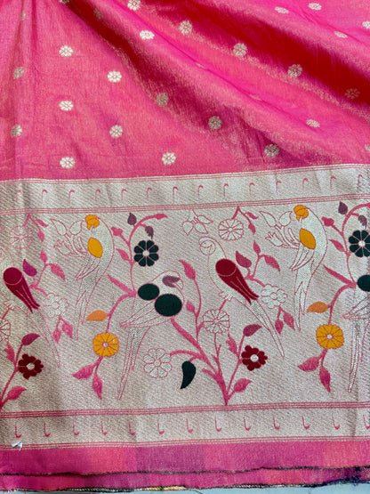 Bordure Paitanick Desing avec tissu de 44-45 cm de large, rose.