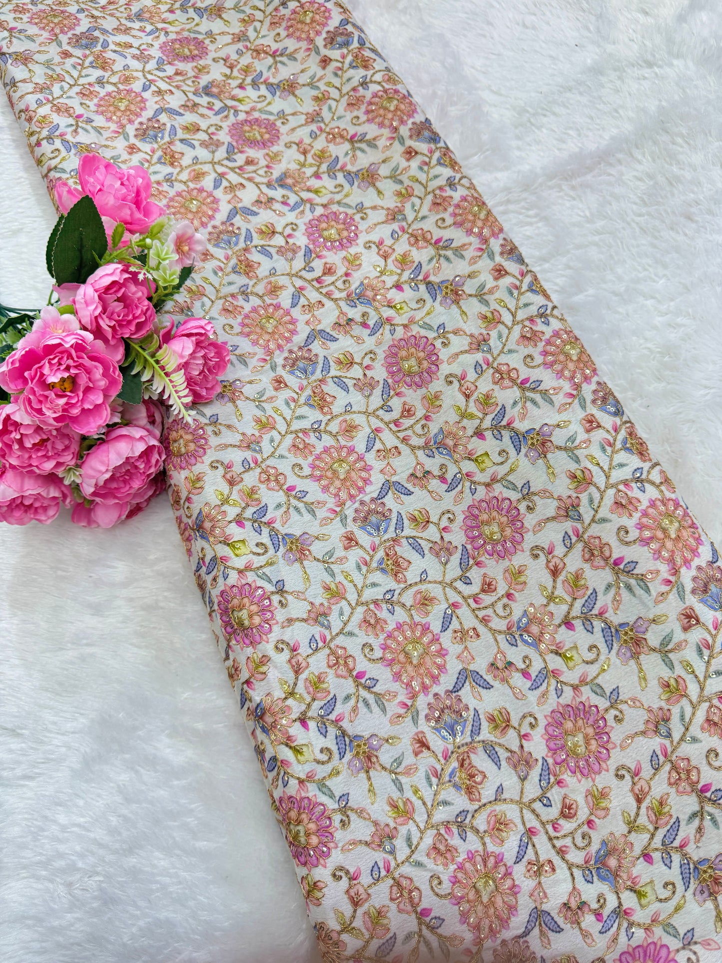 Pure 🌸Chinon fabric 👗with embroidery 44inch width