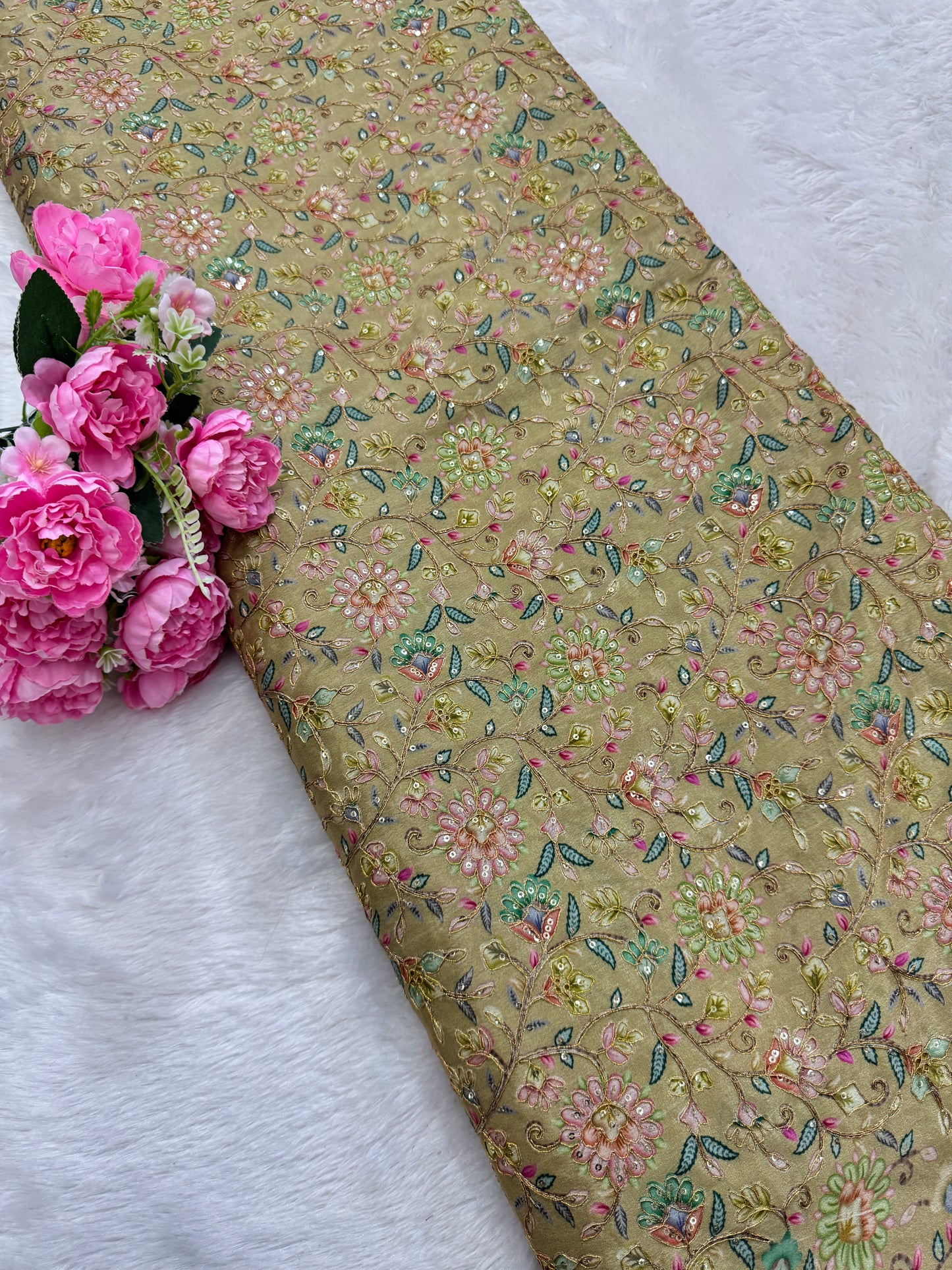 Pure 🌸Chinon fabric 👗with embroidery 44inch width