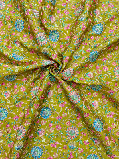 Pure 🌸Chinon fabric 👗with embroidery 44inch width