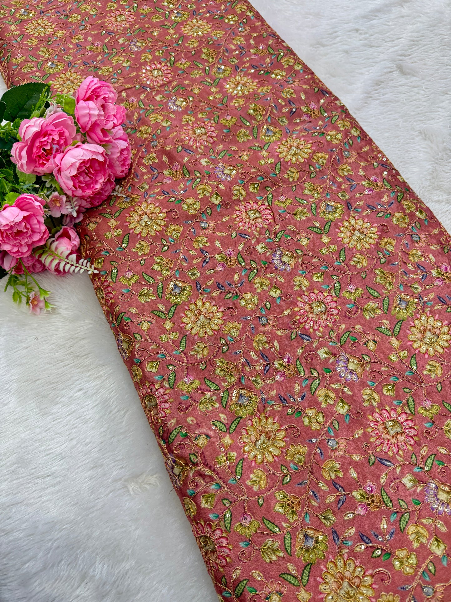 Pure 🌸Chinon fabric 👗with embroidery 44inch width