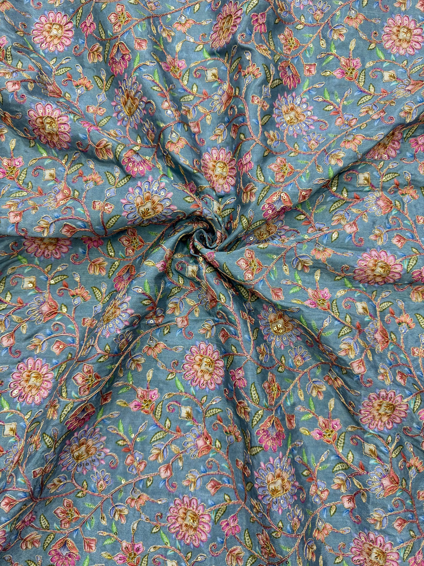 Pure 🌸Chinon fabric 👗with embroidery 44inch width