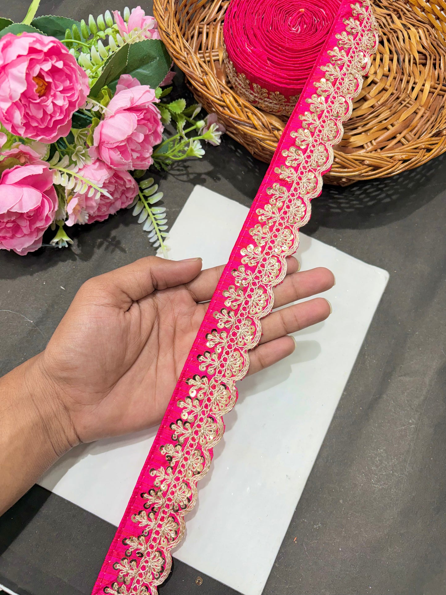 ✨Beautiful 😍Raw silk lace royal zari embroidered lace border 2 inch (pack of 9 meter )