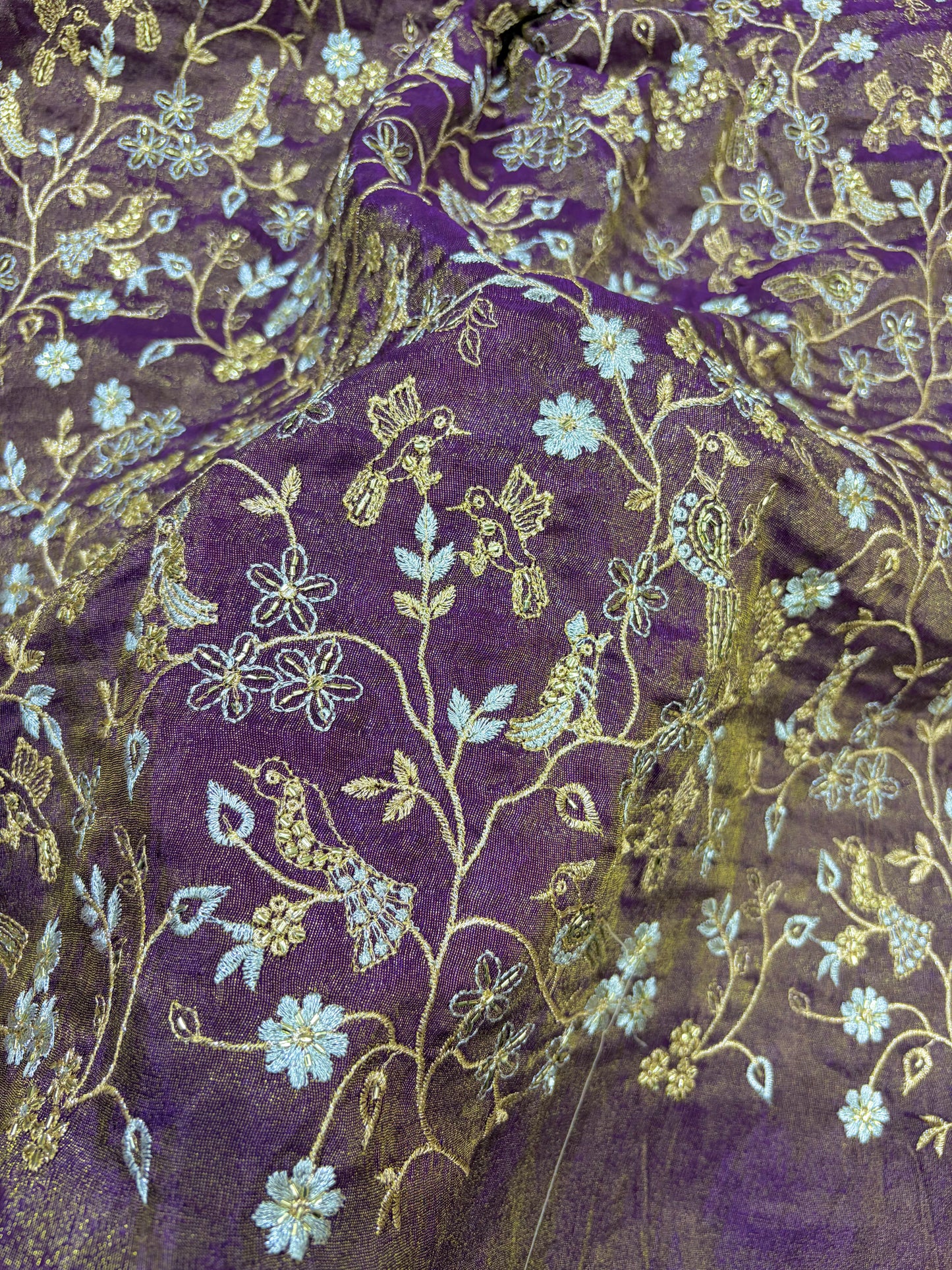 😍Exclusive Tissue Zari Work with Parrot Beads Work 🦜44 Width💕