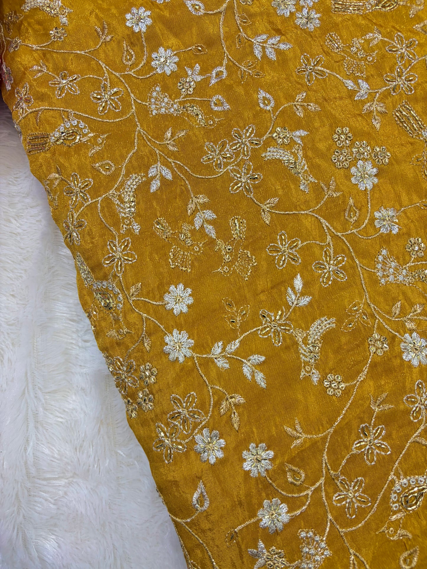 😍Exclusive Tissue Zari Work with Parrot Beads Work 🦜44 Width💕