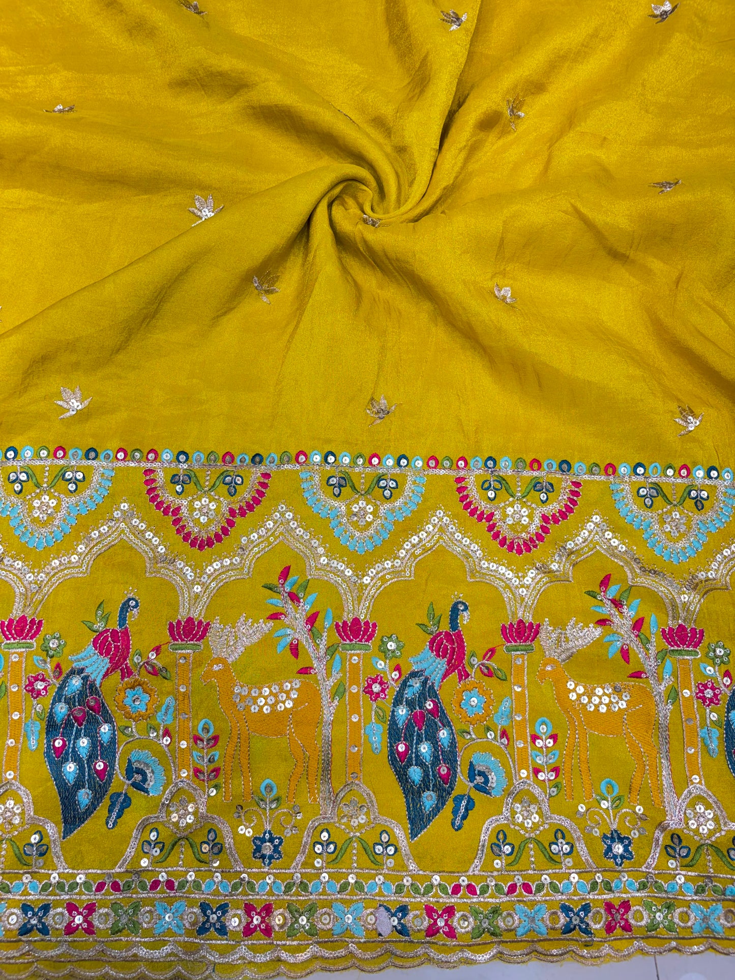 🥹💕Pure Tissue with 🦚 Embroidery 🪡 | 44 Inch Width