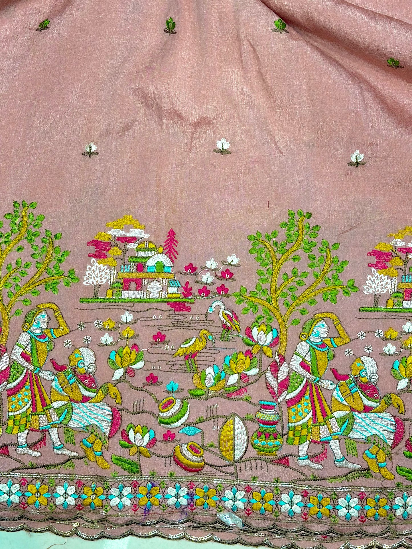 😍🥹Premium Space Silk with Beautiful Multi Colour Embroidery 44-45 inch width 🥻👗