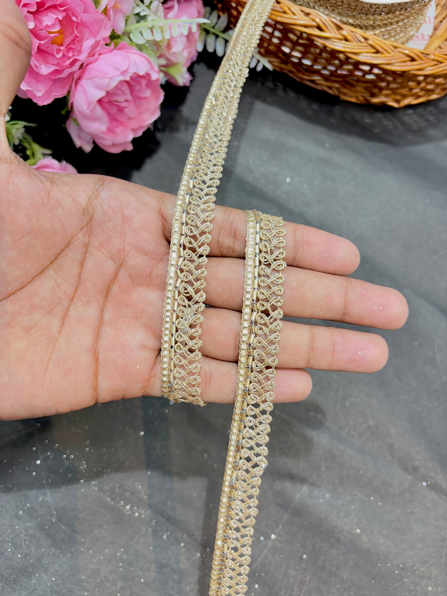 beats work Sequin Golden Embroidery Lace Trim – 9 Meters, 0.75-Inch Elegant Gold Border for Sarees, Lehengas & Dupattas