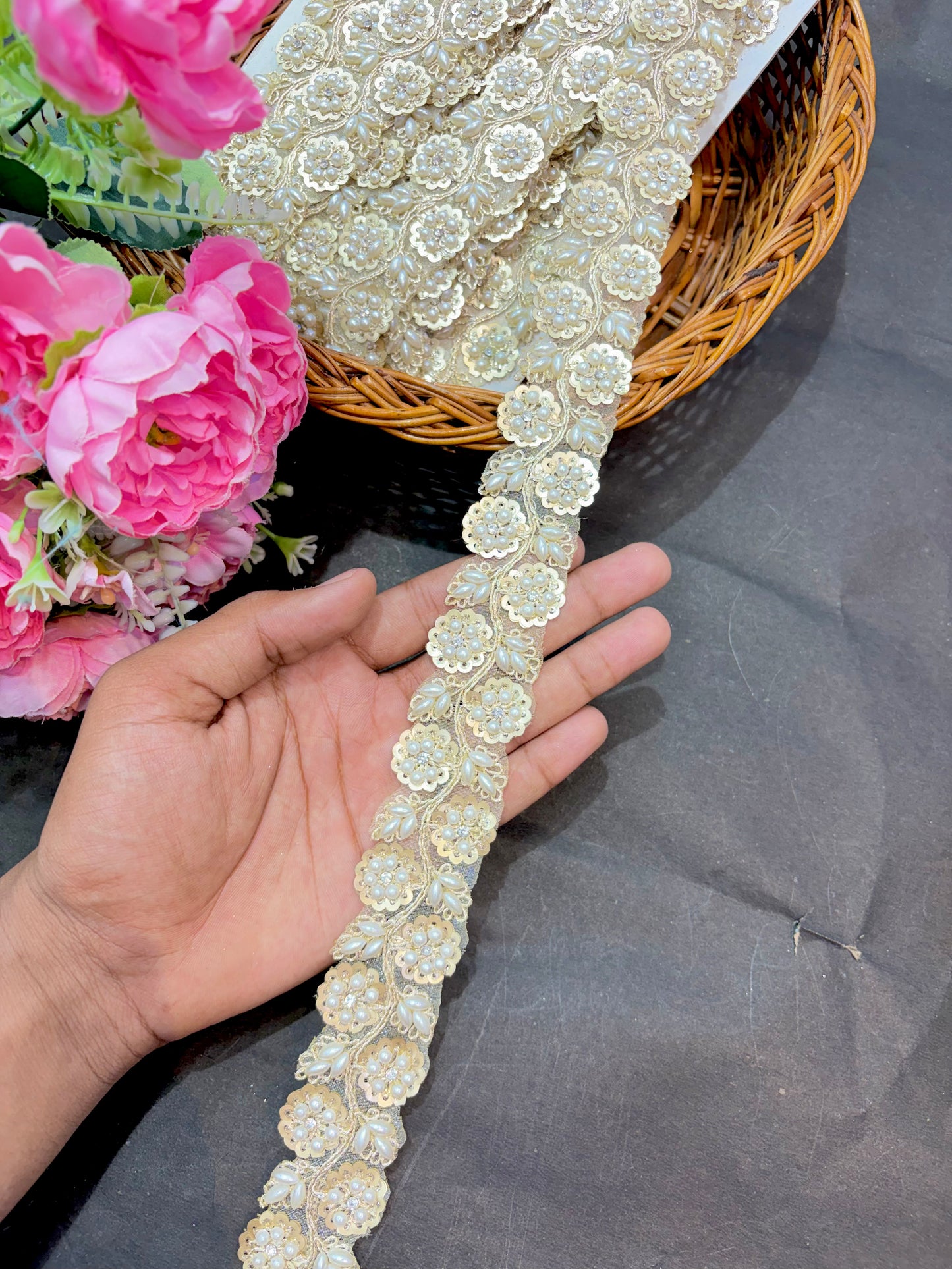 Beautiful lite gold  Flower Pipe Work Zari Embroidered Saree Laces – 9 Meter Designer Border