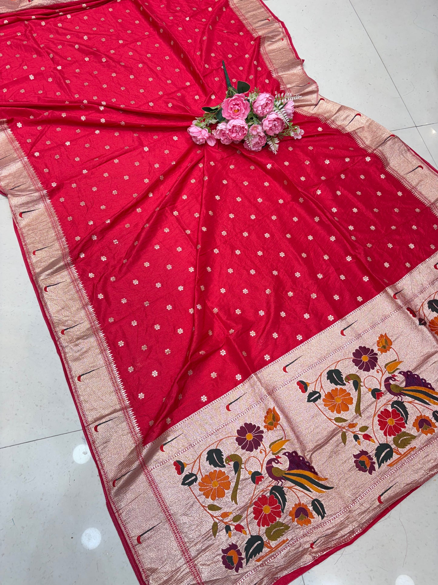 🧣😍Gorgeous patnick Dupattas 2.25 meter 🥹RED COLOUR