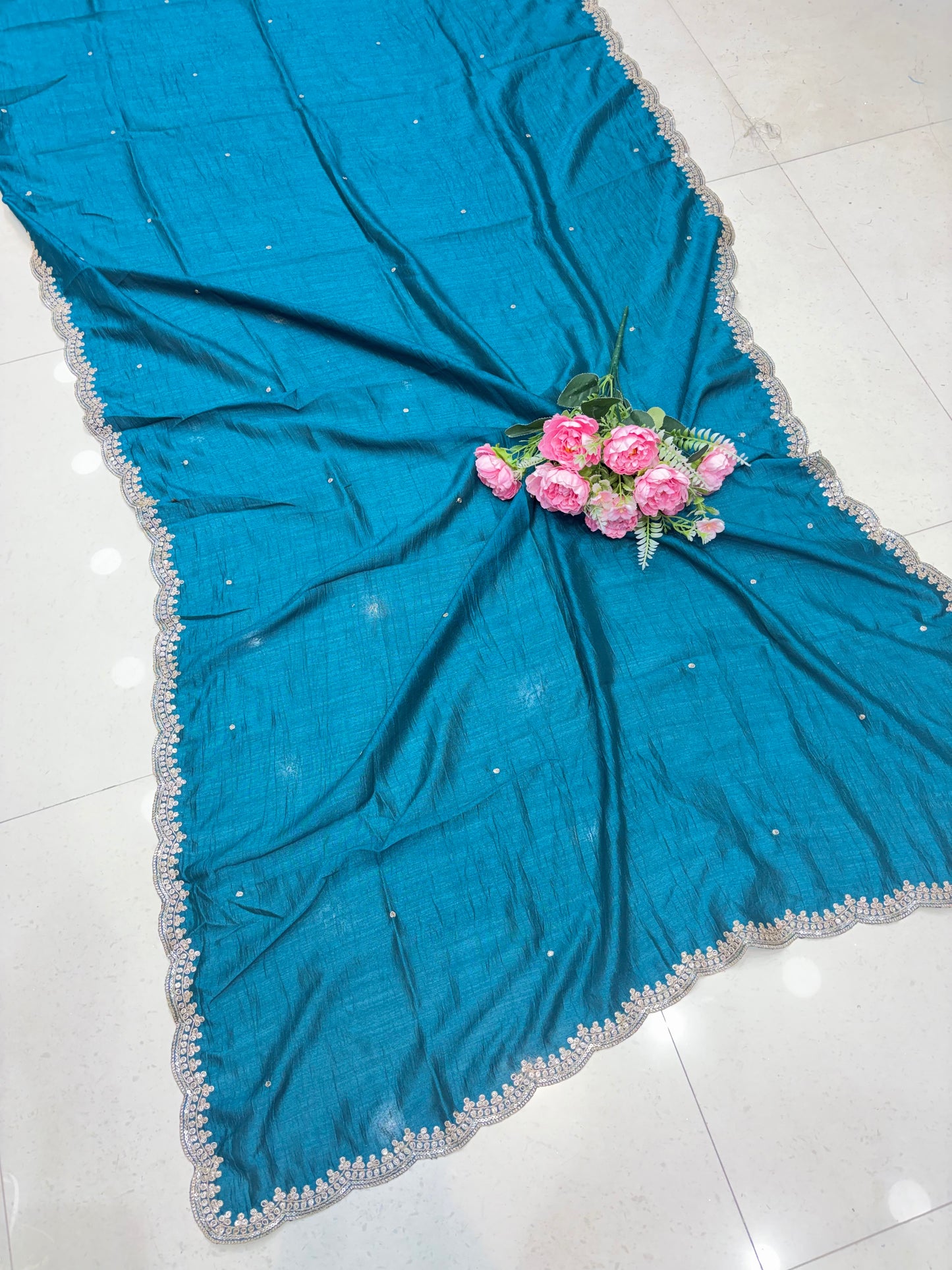 😊Beautiful Vichetra silk duppata 2.25 meter 4 side border