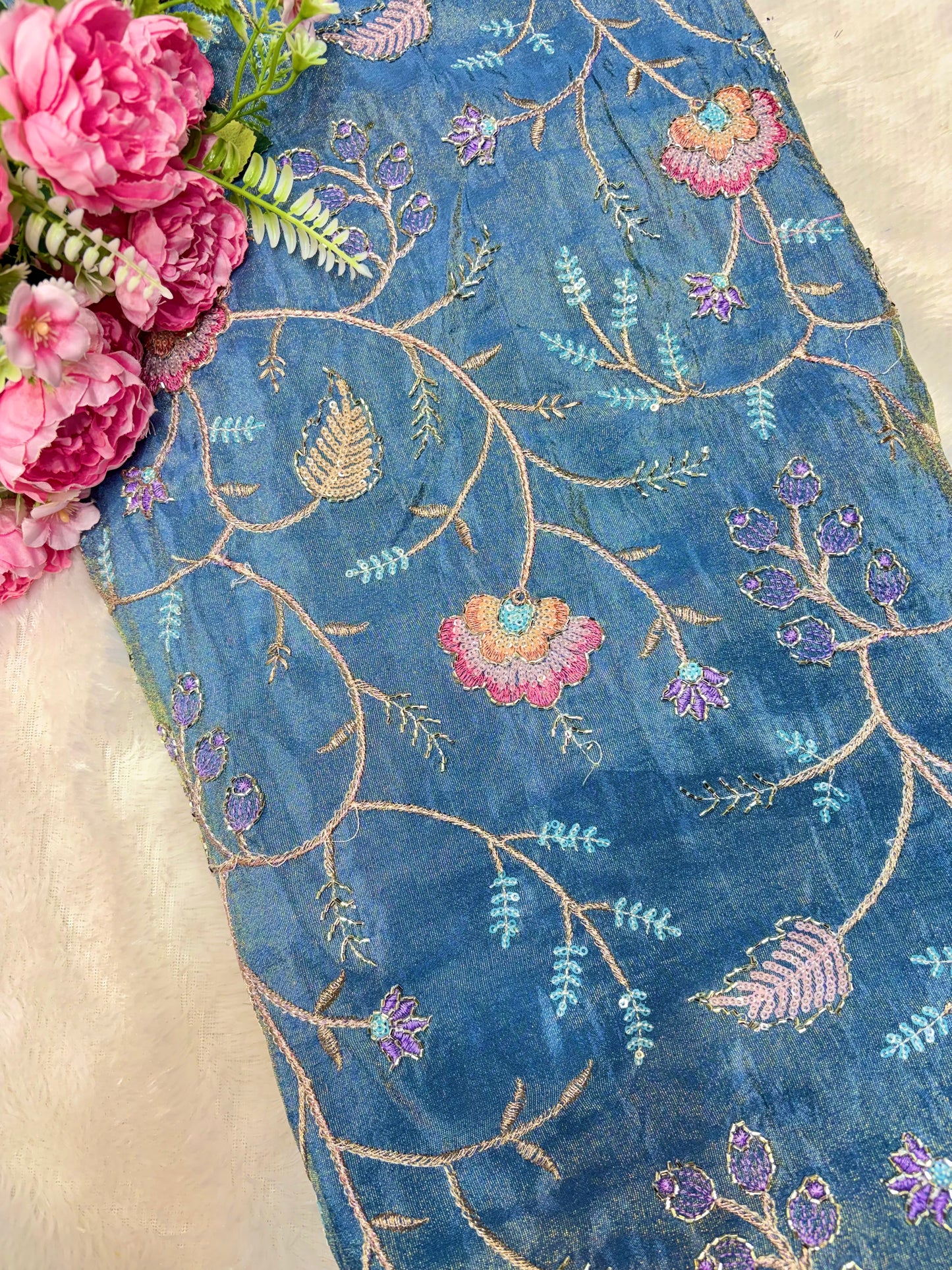 🌸💐Royal premium beats with 🪡🧵 Embroidered Tissue Fabric