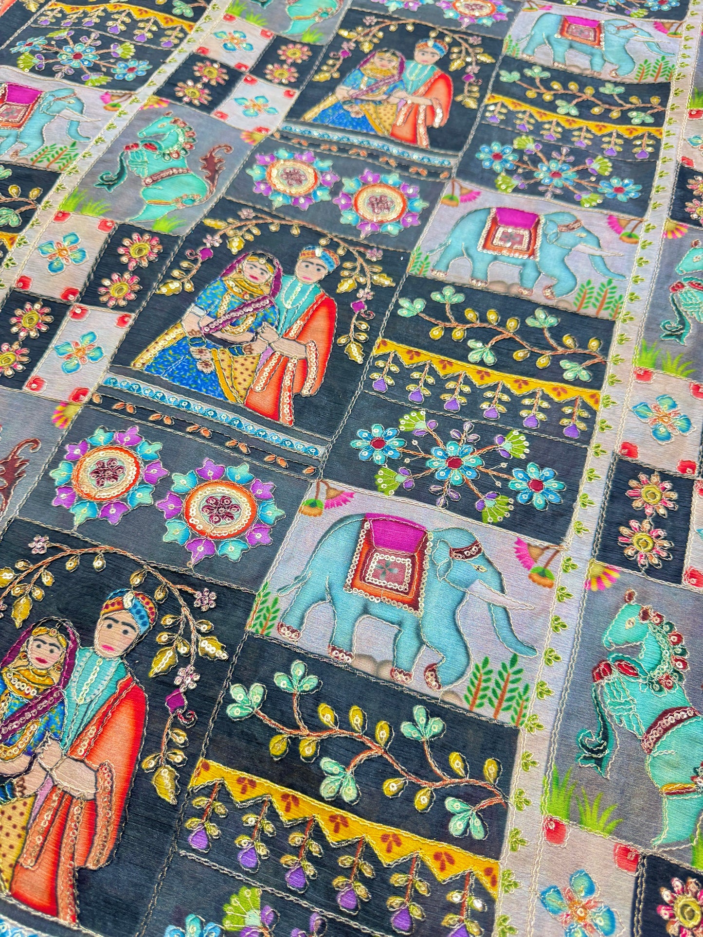 👸🤴Execlusive 😍design in raja Rani position printed  ♥️chenon  fabric 44width