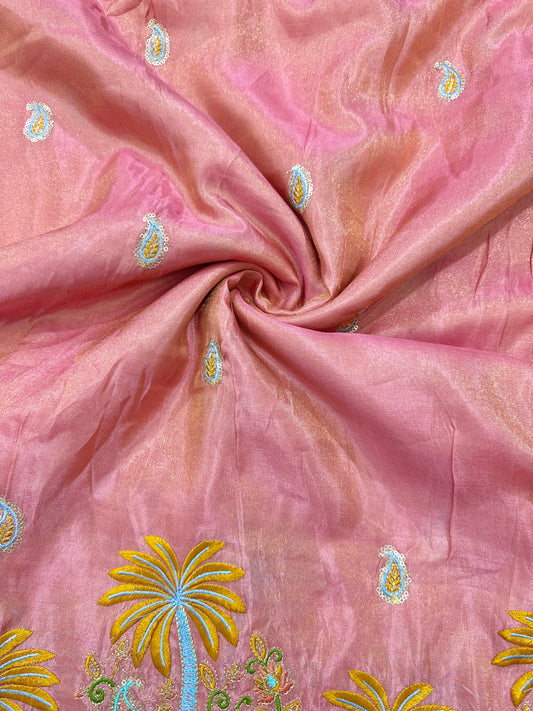 😍Pure viscouse tissu embroidery border 💕with elephant 🐘desing lehanga,Sari,blouse , dress 45-inch width