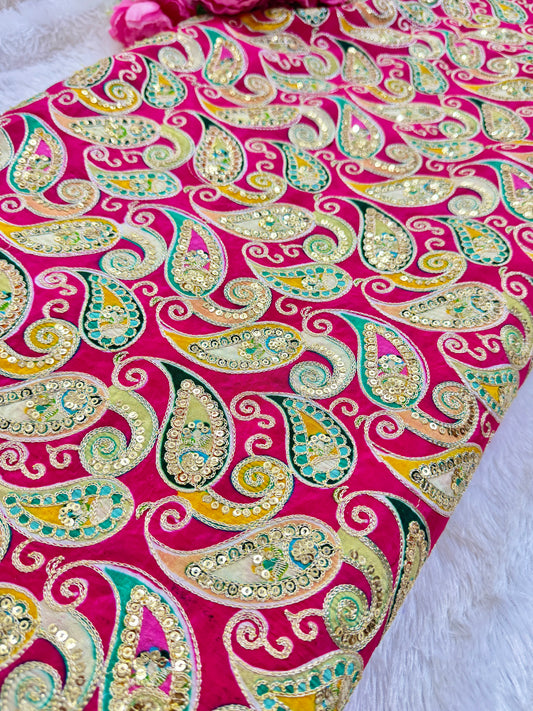 👗LUXURY NATURAL CRAPE  FLORAL PRINT  EMBROIDERY WITH SEQUINS 44 INCH  WIDTH