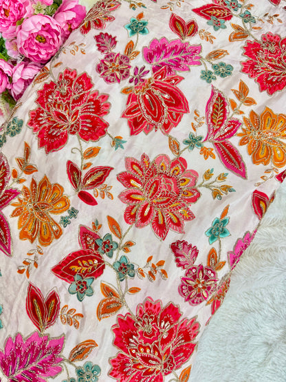 👗LUXURY NATURAL CRAPE  FLORAL PRINT  EMBROIDERY WITH SEQUINS 44 INCH  WIDTH