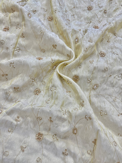 💕Zari tissu with embroidery, 🧵 🦚 peacock design 🥹width 60inch width  (DYBLE ) ✅