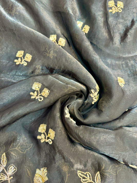 Luxurious👗 fendy fabric with– Floral & Heavy Border Work with zari work sari,lehanga, Anarkali , gown and etc 44-45inch width black