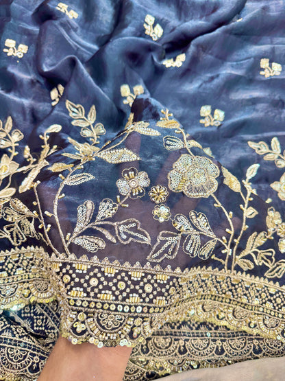 Luxurious👗 fendy fabric with– Floral & Heavy Border Work with zari work sari,lehanga, Anarkali , gown and etc 44-45inch width black