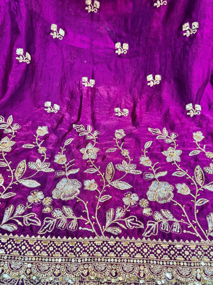 Luxurious👗 fendy fabric with– Floral & Heavy Border Work with zari work sari,lehanga, Anarkali , gown and etc 44-45inch width