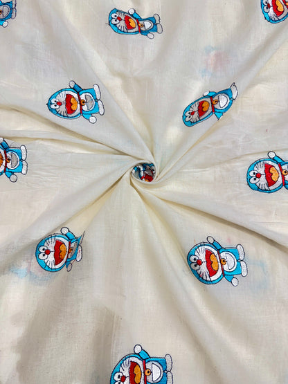 👗بلوزات بيبلوم عصرية من قماش الكورا القطني مع تطريز 💐عرض 44 بوصة