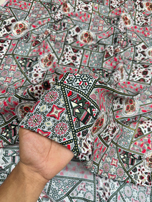 👗 beautiful 💕printed rayon fabric premium quality 44width