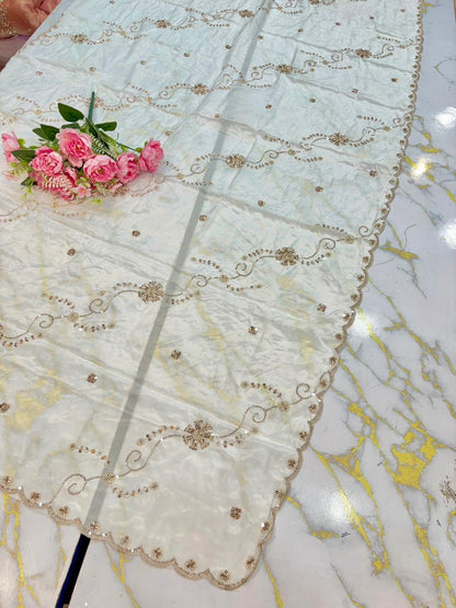 💓Celestial Heritage Dupatta 100% Premium Natural Crepe a silky-smooth touch 2.75 metrr 4 side border heavy work (Copy)