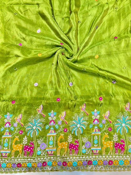 Premium🥻 Viscouse tissue👗 border fabrics beats work beautiful  design width 44